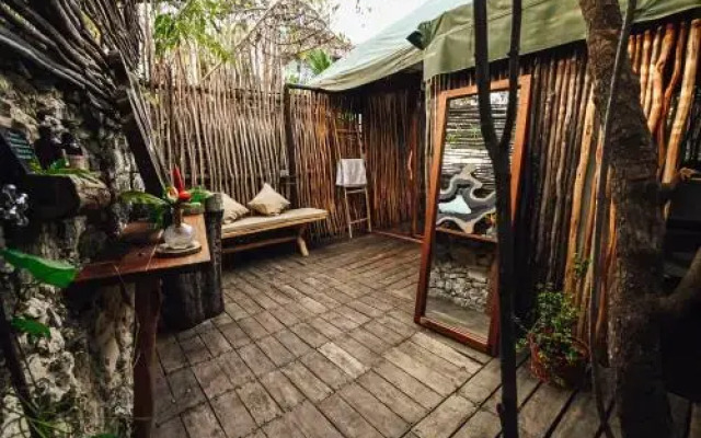 NUNUM-Luxury Tenting