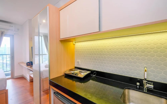 Nice and Elegant Studio at Ciputra World 2 Apartment