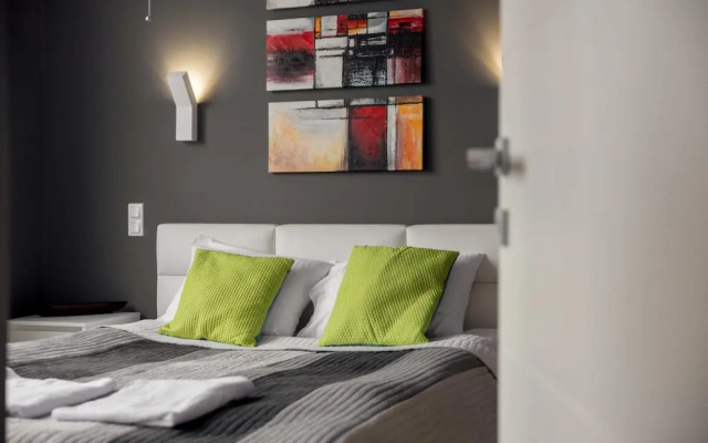 Hlonda Deluxe Apartment with Terrace
