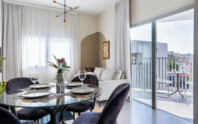 Local Host Living - Signature Apartments in Nicosia