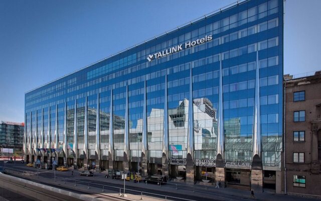 Отель Tallink City hotel Эстония, Таллин - 6 отзывов об отеле, цены и фото номеров - забронировать отель Tallink City hotel онлайн вид на фасад