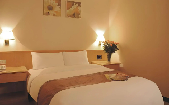 Eastern Beauty Hotel