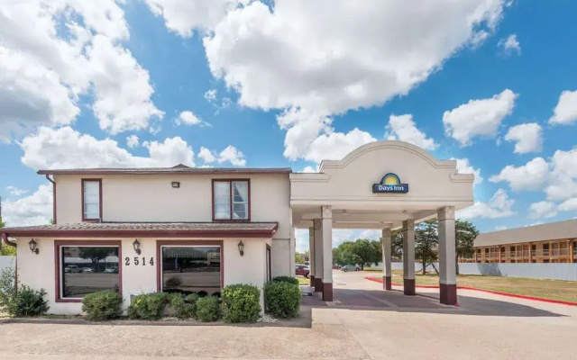 Days Inn Bryan College Station