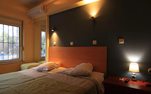 Ariston Hotel