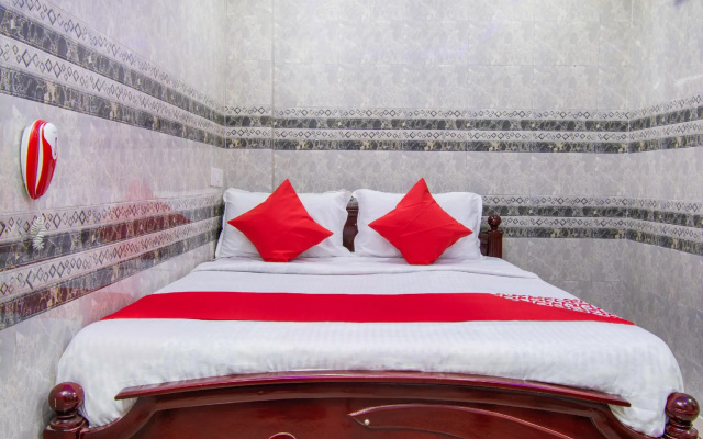OYO 69714 Hotel Y2  Grand