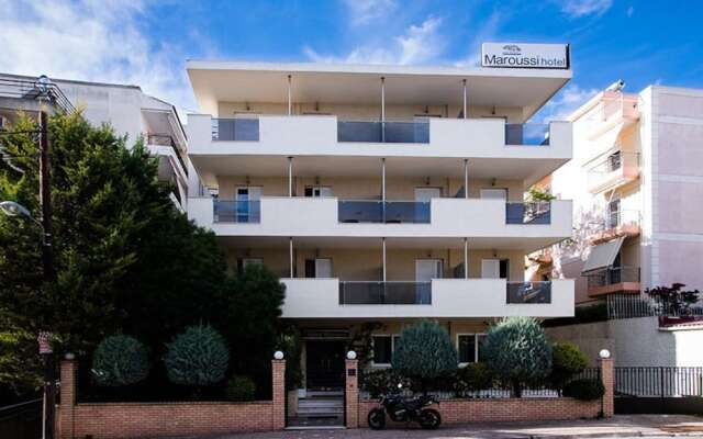 Hotel Maroussi вид на фасад