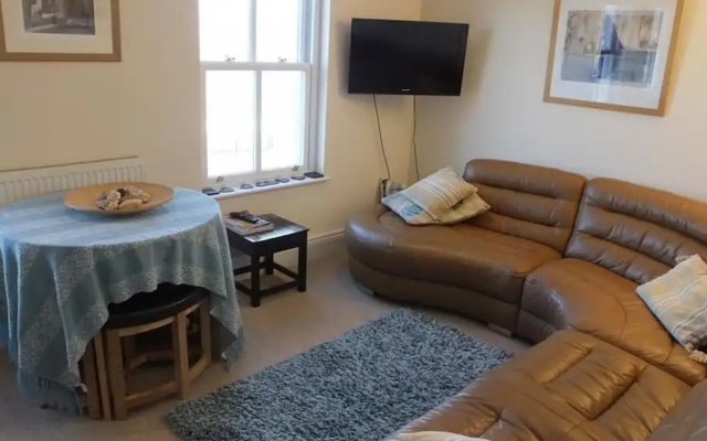 Goscar Court 6