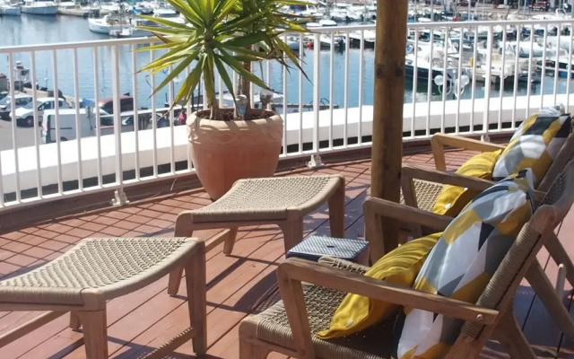 Bleu Mer Duplex & Suites
