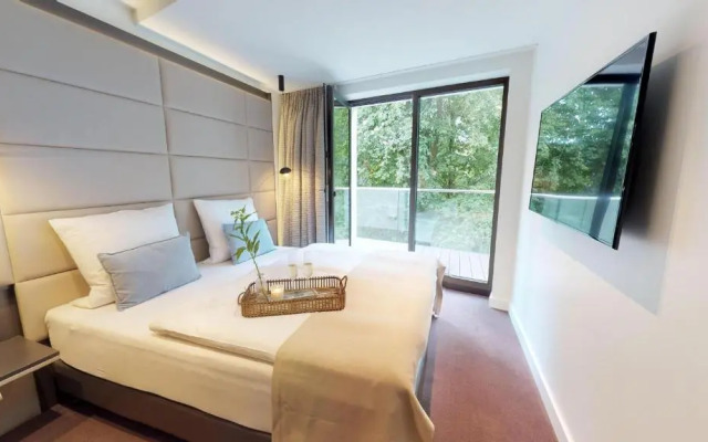White Pearl Apartment 2.06