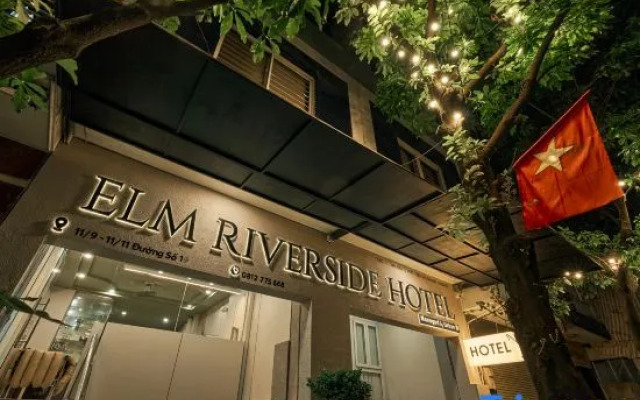 Elm Riverside Hotel