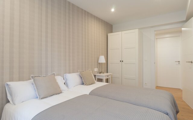 Отель Arrasate - Iberorent Apartments Испания, Сан-Себастьян - отзывы, цены и фото номеров - забронировать отель Arrasate - Iberorent Apartments онлайн комната для гостей
