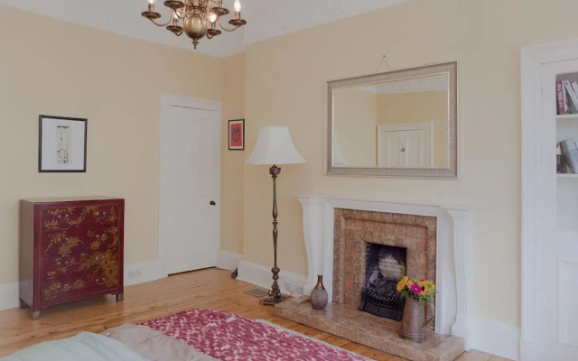 Classic Marchmont Charm at The Meadows