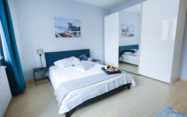 Апартаменты FM Deluxe 2-BDR Apartment - Nika's Place on Dondukov Blvd. София комната для гостей