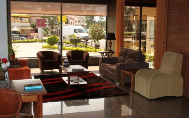 Hotel Dom Leal