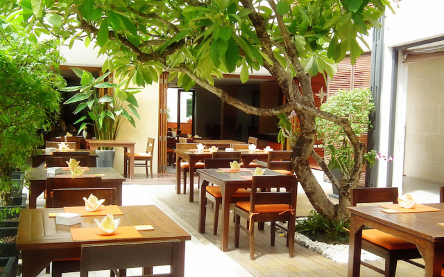 Курортный отель La Flora Resort Patong