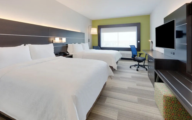 Holiday Inn Express Kermit