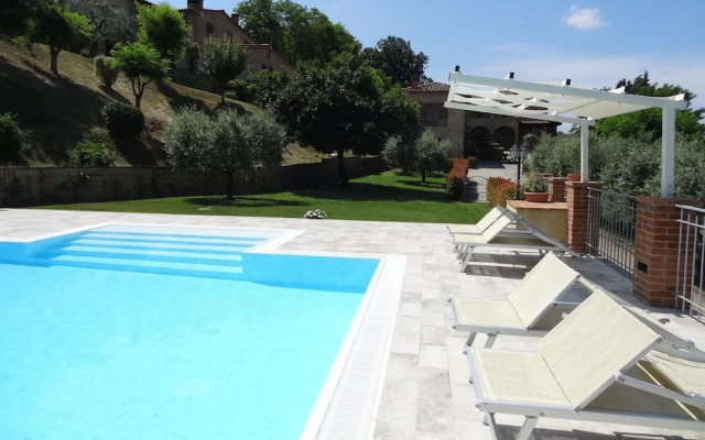 Apartment in Volterra With Panoramic Views