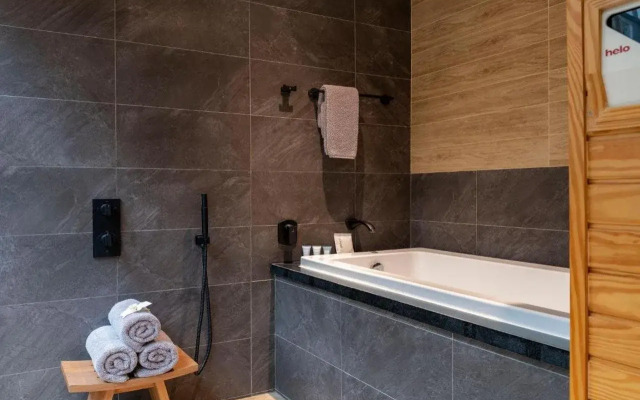 Hilton Quang Hanh Onsen Resort