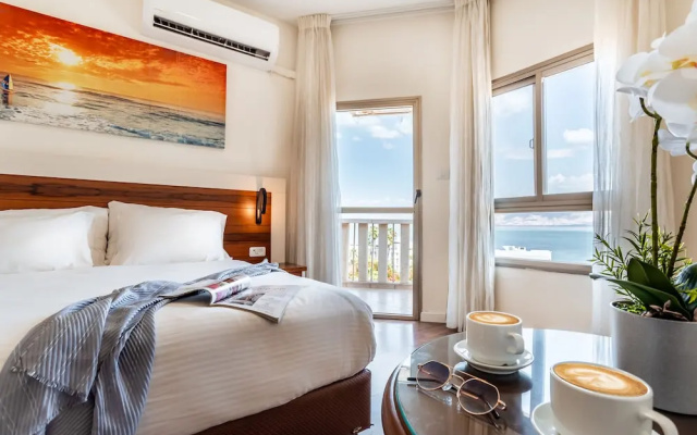 Aviv Holiday Flat