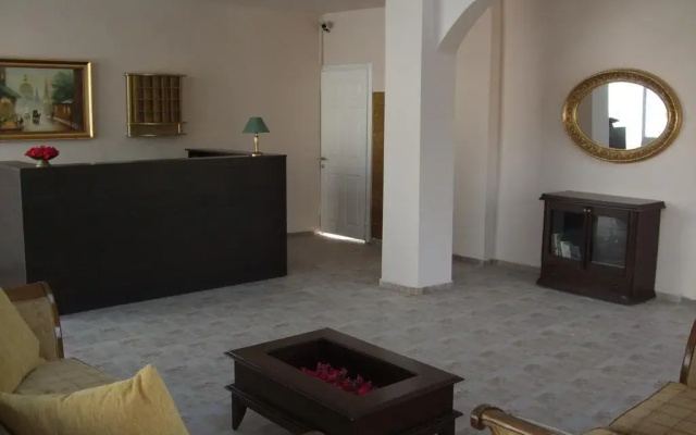 Helios Hotel
