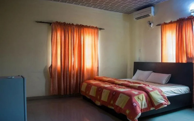 Lekki Hotel And Suites