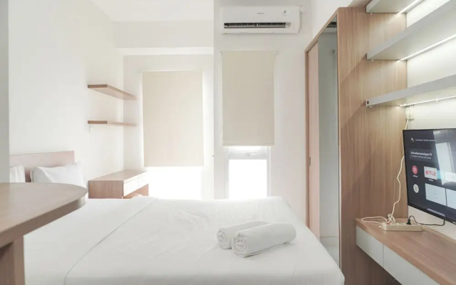 Modern Look And Homey Studio Apartment Amazana Serpong