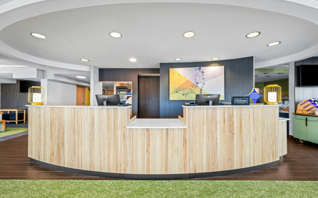 Spark by Hilton Cleveland Beachwood