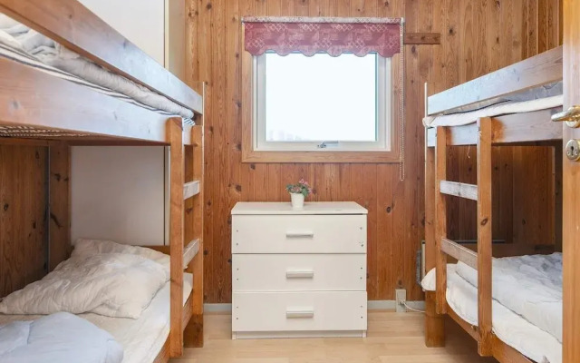 10 Person Holiday Home in Harboore
