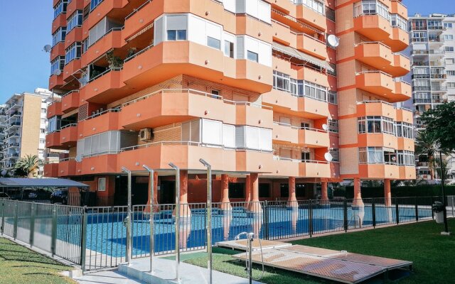Отель Acapulco Apartment Испания, Фуэнхирола - отзывы, цены и фото номеров - забронировать отель Acapulco Apartment онлайн вид на фасад