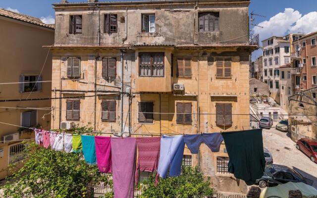 Отель Ilia Old Town Apartment Греция, Корфу - отзывы, цены и фото номеров - забронировать отель Ilia Old Town Apartment онлайн вид на фасад