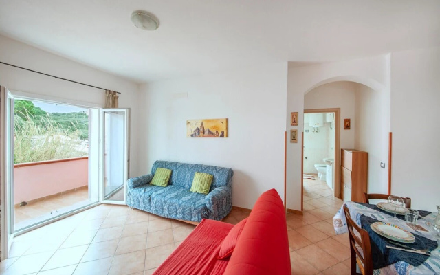 Nice Apartment in La Maddalena With 1 Bedrooms
