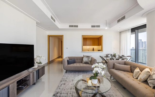 Opera Grand 2BR - Downtown