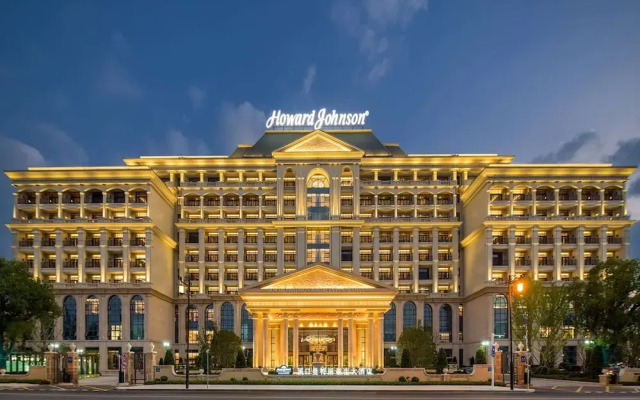 Howard Johnson Maitreya Plaza Xikou