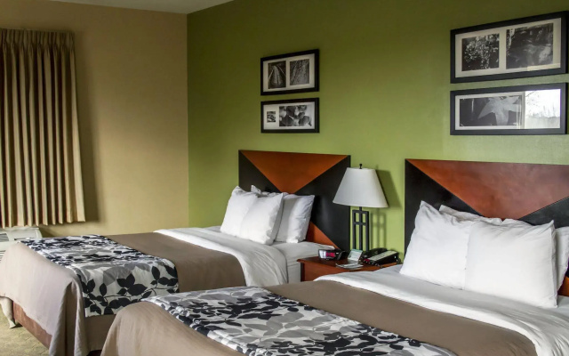 Sleep Inn & Suites Redmond