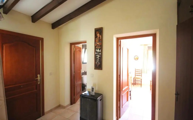 Villa Emp 0914