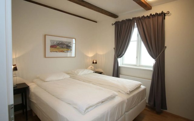 Acco Ice Apartments