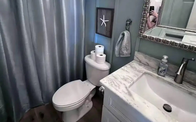 Beach Pointe 102- The Salty Seahorse