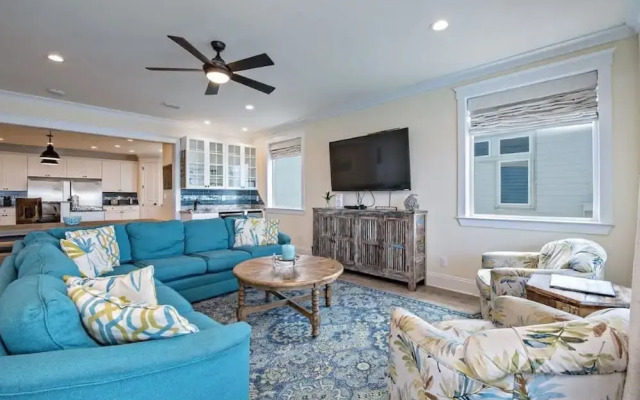 Beachfront 5bed Easybreezy East