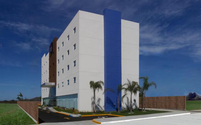 Отель Sleep Inn Mazatlan вид на фасад