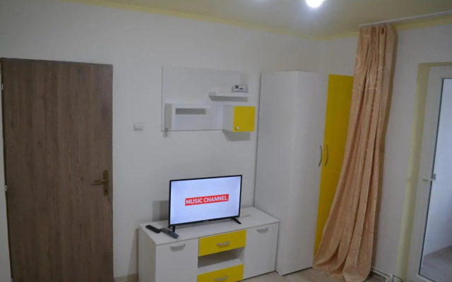 Green apartment