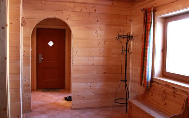 Beautiful Chalet in Niederau With Shared Sauna