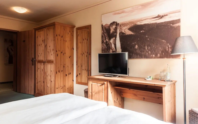Bio- & Nationalparkhotel Helvetia