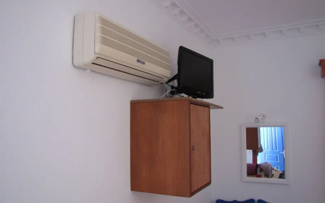 Studios Apartments Perivolos