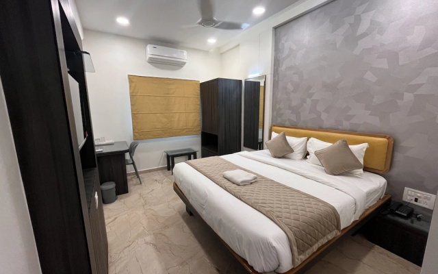 Hotel Ajinkya Palace
