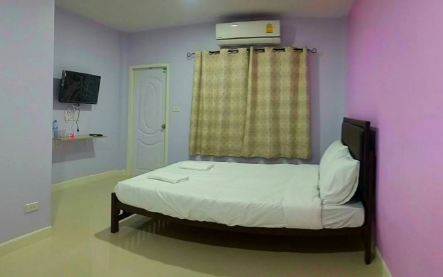 泰国班维尼酒店(Baan Pooh Inn Bangkok)