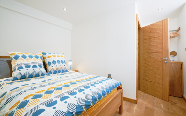 Apartment in Porthleven Near Harbour