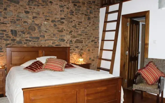Casa dos Pinelas