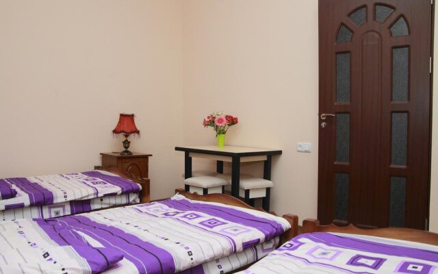 Inter Hostel комната для гостей