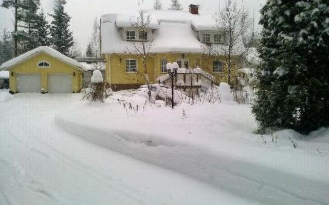 Отель Villa emilia вид на фасад