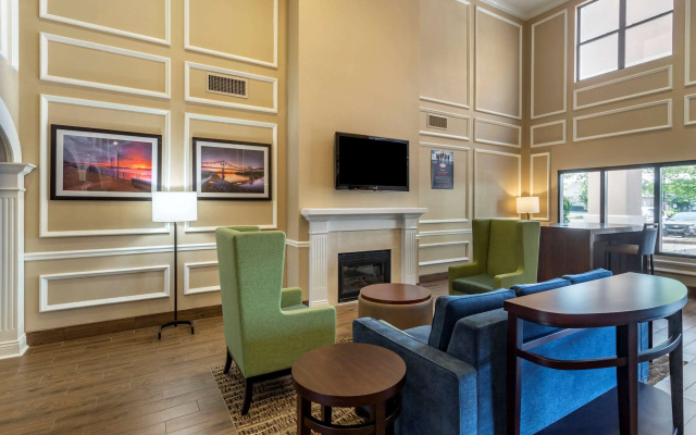Comfort Suites Southaven - Memphis South